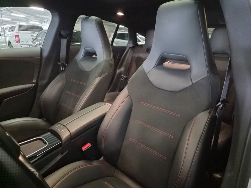 Mercedes CLA250 bild 14