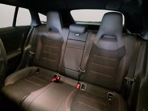 Mercedes CLA250 bild 17
