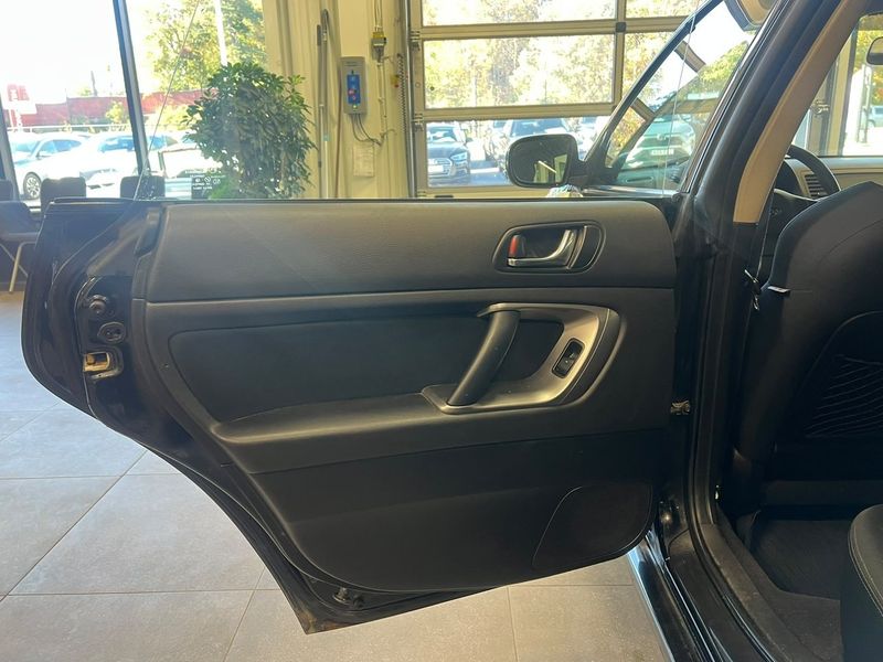Subaru Legacy bild 10