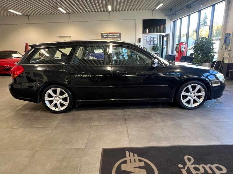 Subaru Legacy bild 8