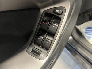 Subaru Legacy bild 24