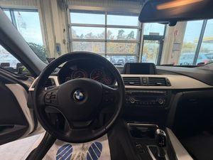 BMW 318 bild 23