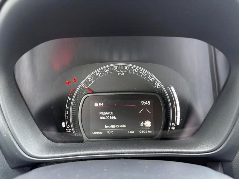 Toyota Aygo X bild 10