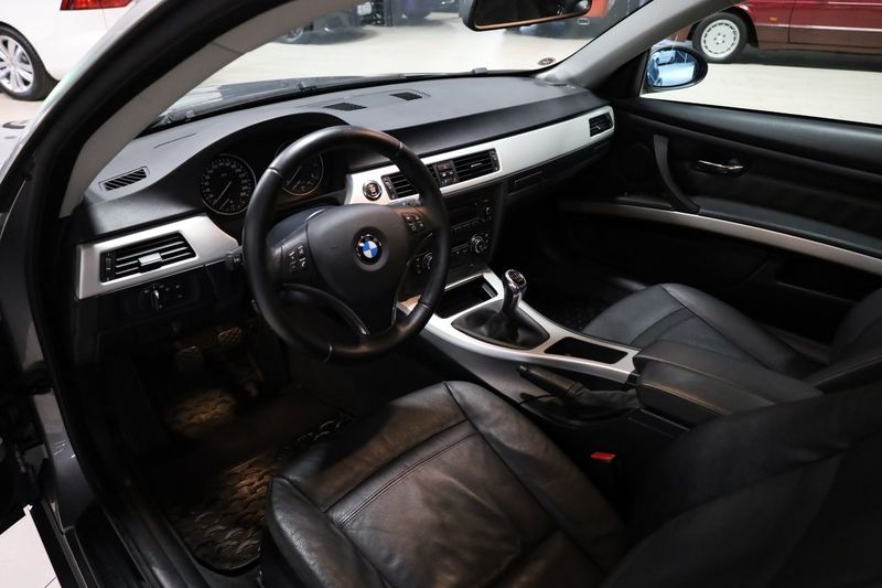 BMW 325 bild 8