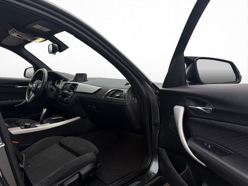 BMW 118 bild 22
