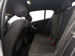 BMW 118 bild 24