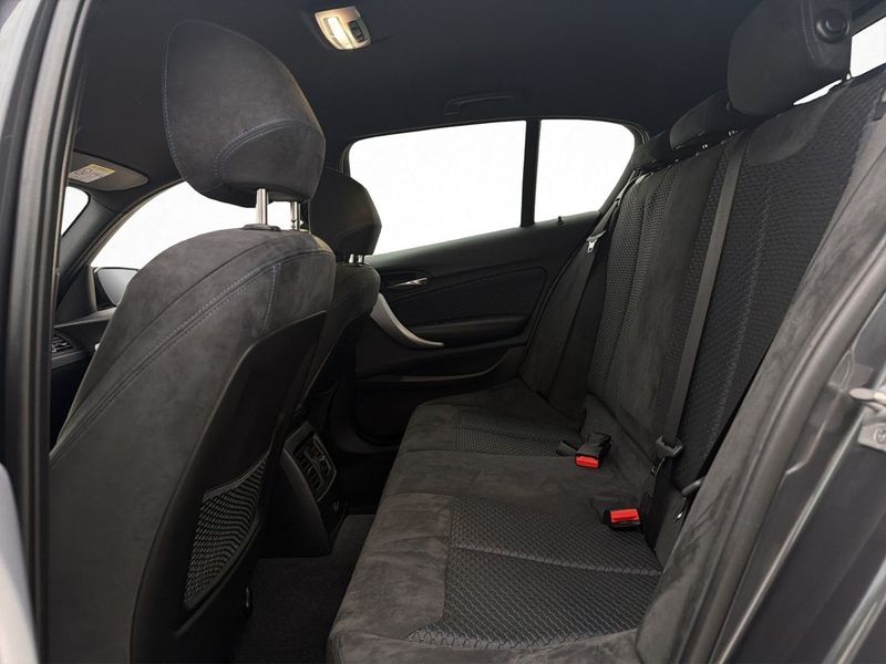 BMW 118 bild 24