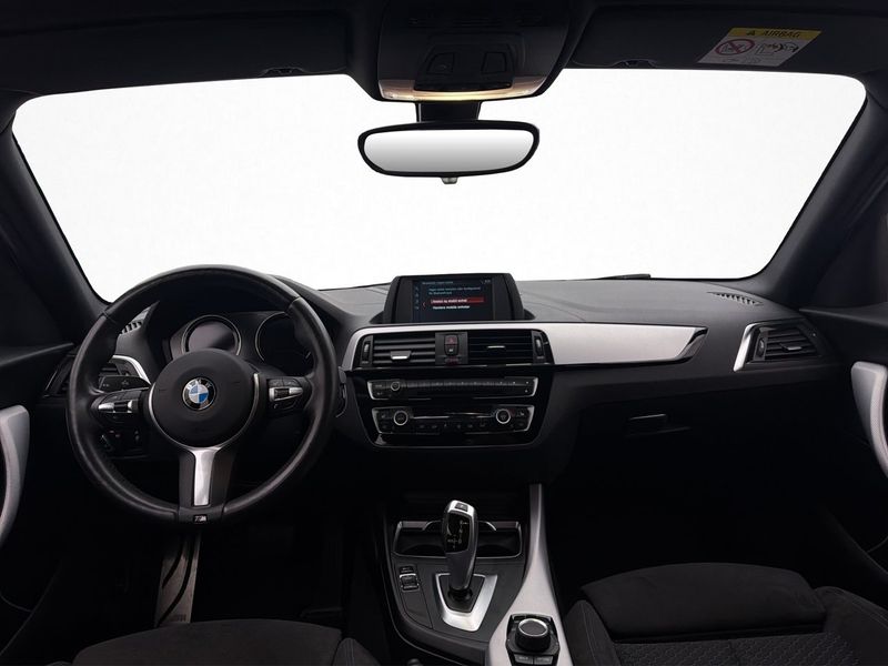 BMW 118 bild 12