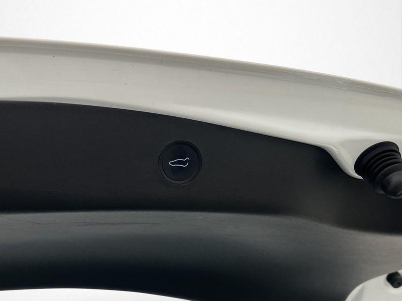 Tesla Model 3 bild 21