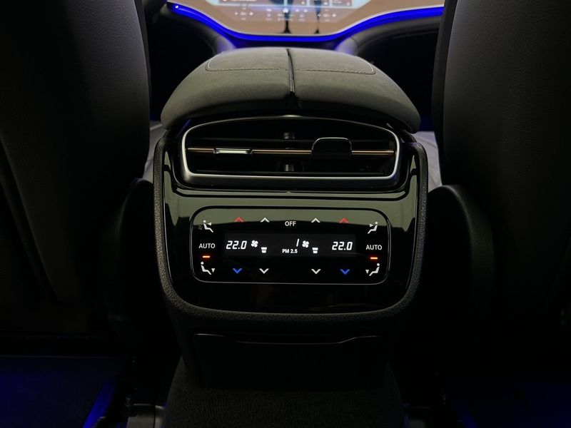 Mercedes EQS580 bild 37