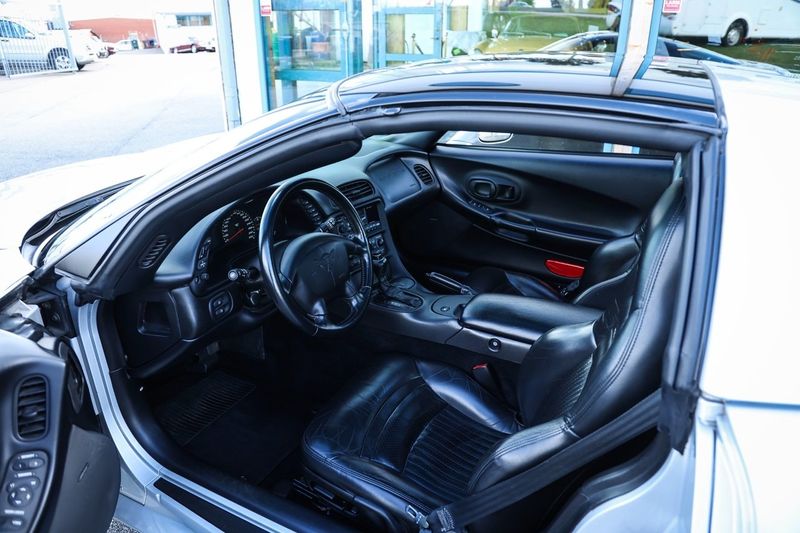 Chevrolet Corvette bild 15
