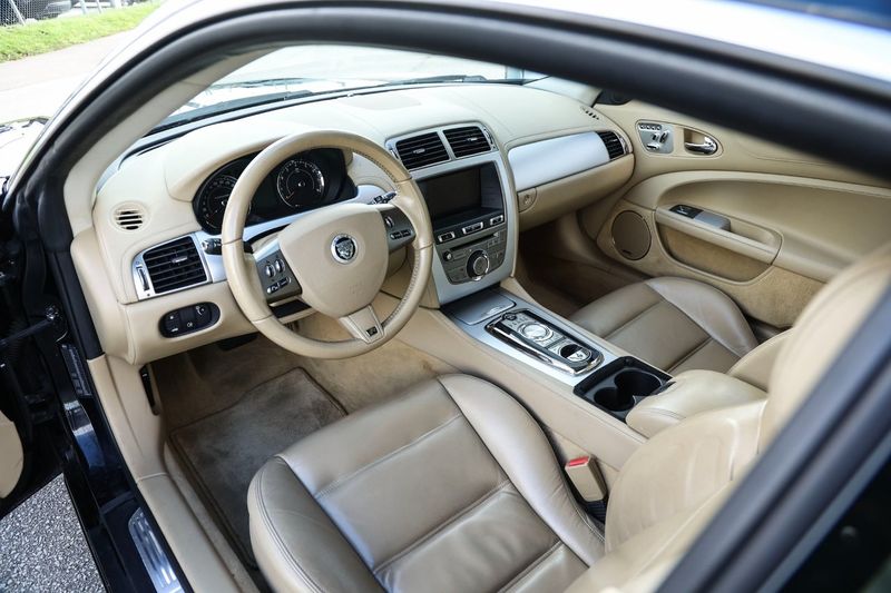Jaguar XK bild 12