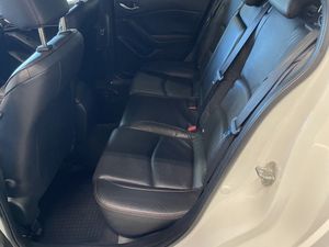 Mazda 3 bild 3