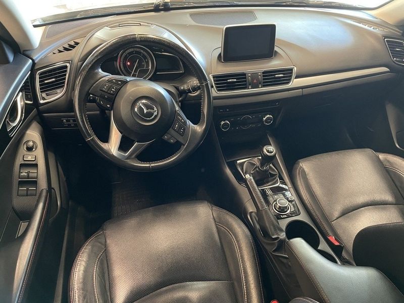 Mazda 3 bild 4