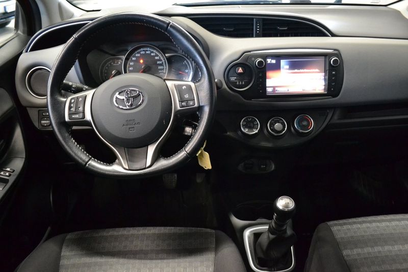 Toyota Yaris bild 8