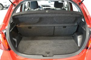 Toyota Yaris bild 11