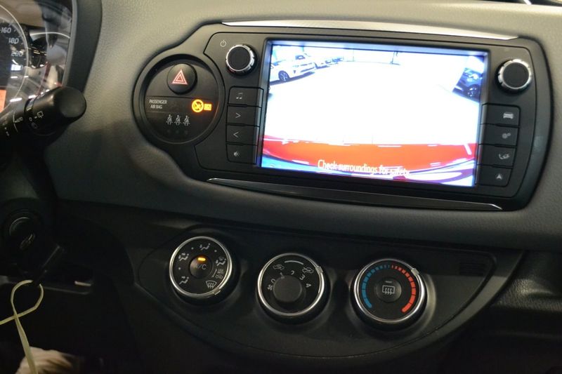 Toyota Yaris bild 12