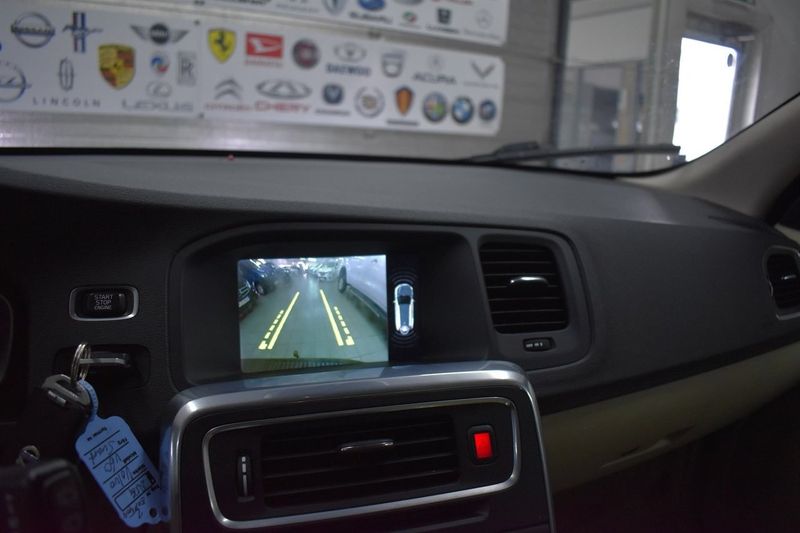 Volvo V60 bild 8