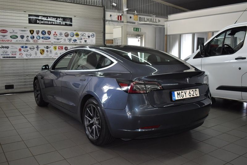 Tesla Model 3 bild 4