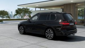 BMW X7 bild 2
