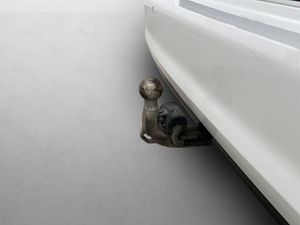 BMW 320 bild 8
