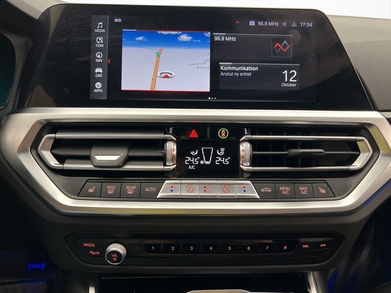 BMW 320 bild 24
