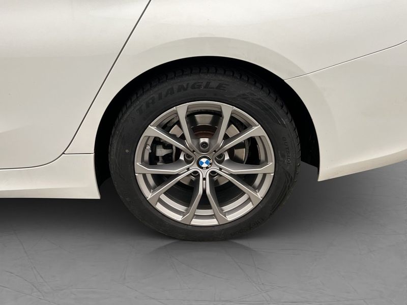 BMW 320 bild 30