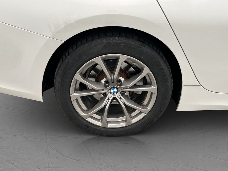 BMW 320 bild 32