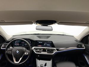 BMW 320 bild 11