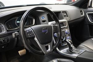 Volvo S60 bild 2