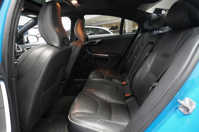 Volvo S60 bild 6