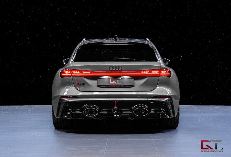 Audi RS5 bild 10