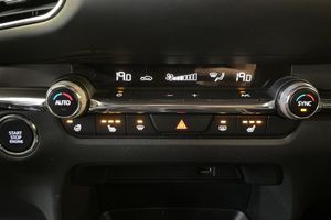 Mazda CX-30 bild 25