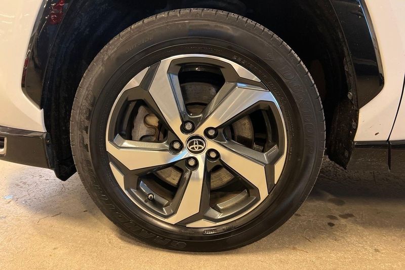 Toyota RAV4 bild 4