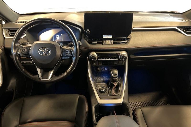 Toyota RAV4 bild 11