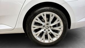 Skoda Superb bild 6