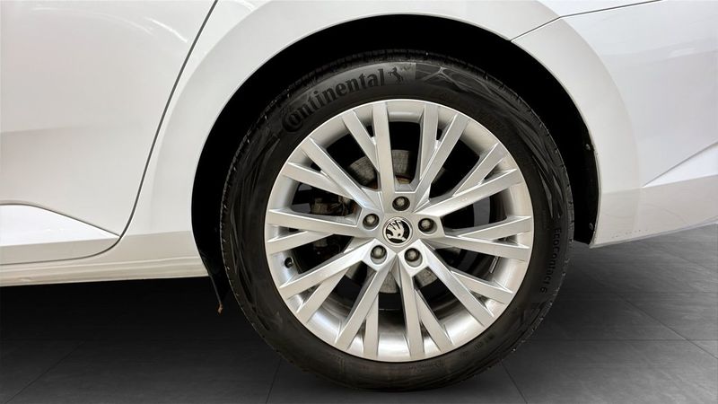 Skoda Superb bild 6