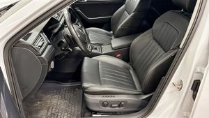 Skoda Superb bild 8