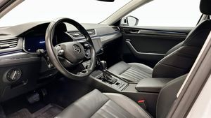 Skoda Superb bild 7