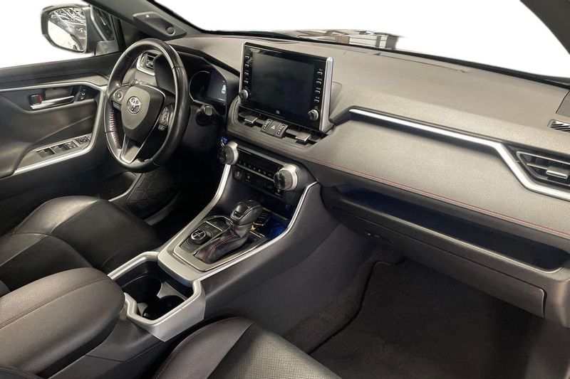 Toyota RAV4 bild 7