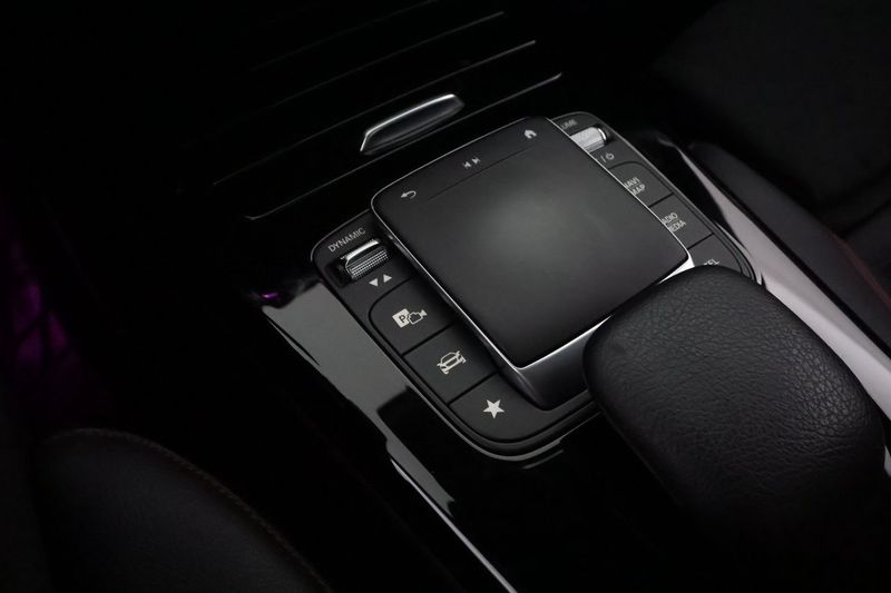 Mercedes CLA250 bild 24