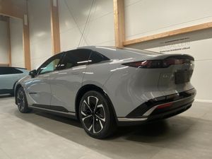 Mazda 6e bild 6