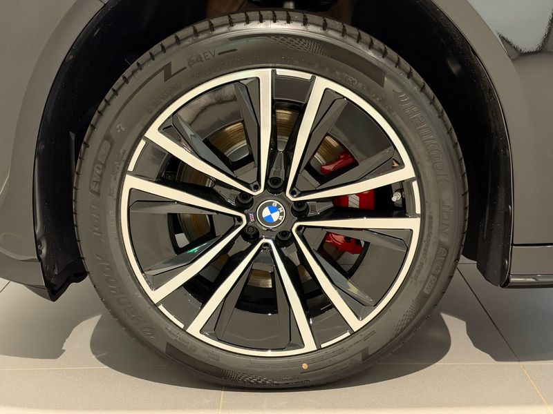 BMW iX3 bild 5