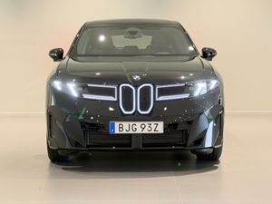 BMW iX3 bild 2