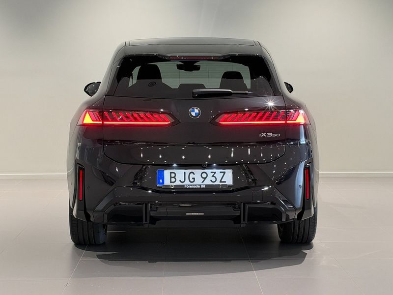 BMW iX3 bild 4