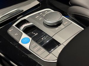 BMW iX3 bild 16
