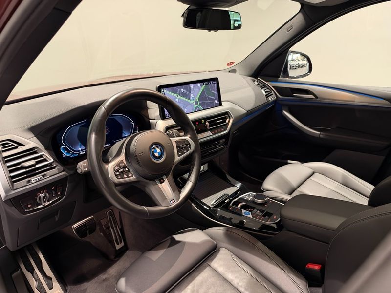BMW iX3 bild 12