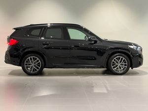BMW iX1 bild 3