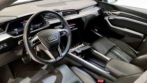 Audi Q8 e-tron bild 7