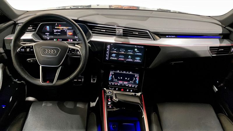 Audi Q8 e-tron bild 11